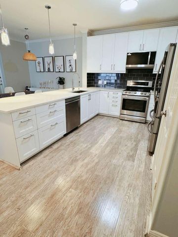 2111 Welch Street B119, Houston, TX 77019