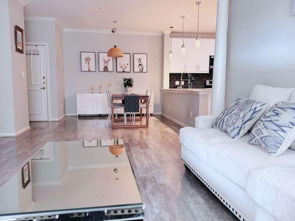 2111 Welch Street B119, Houston, TX 77019