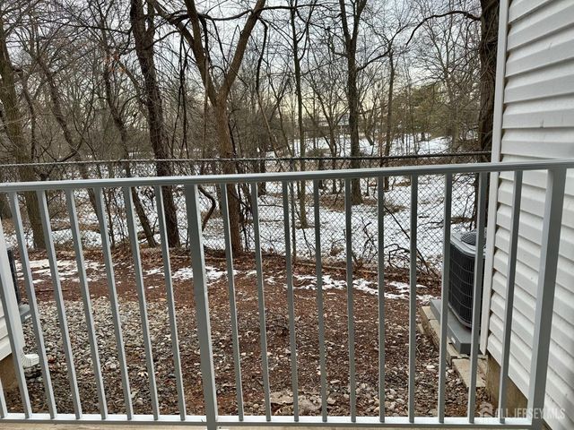 1218 Waterford Drive, Edison, NJ 08817