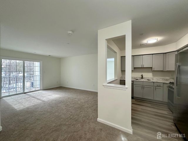 1218 Waterford Drive, Edison, NJ 08817