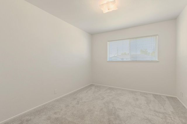 4439 Morpheus Ln, Sacramento, CA 95864