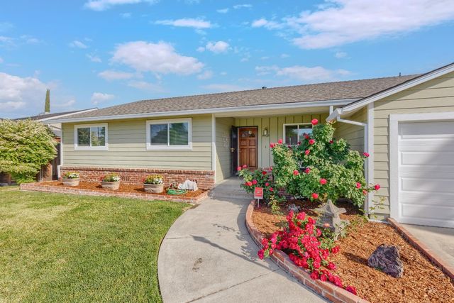 4439 Morpheus Ln, Sacramento, CA 95864