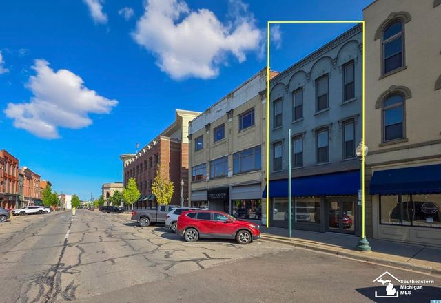 8 E Front Street, Monroe, MI 48161