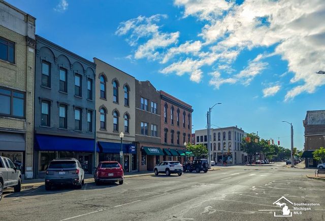 8 E Front Street, Monroe, MI 48161