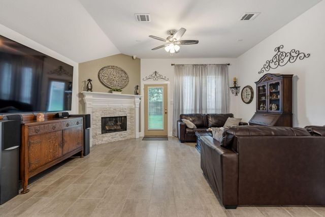 511 Oak Ridge Grove Circle, Spring, TX 77386