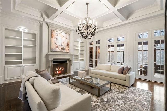 4076 Glen Devon Drive NW, Atlanta, GA 30327
