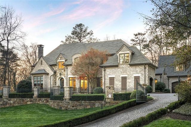 4076 Glen Devon Drive NW, Atlanta, GA 30327