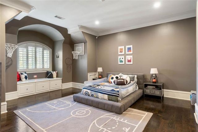 4076 Glen Devon Drive NW, Atlanta, GA 30327