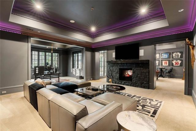 4076 Glen Devon Drive NW, Atlanta, GA 30327