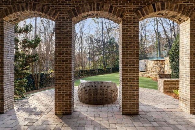 4076 Glen Devon Drive NW, Atlanta, GA 30327