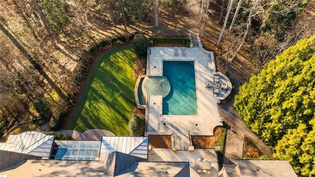 4076 Glen Devon Drive NW, Atlanta, GA 30327