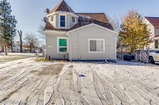 413 15th Street, Port Huron, MI 48060