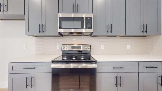 12260 Kirkgard, Houston, TX 77045
