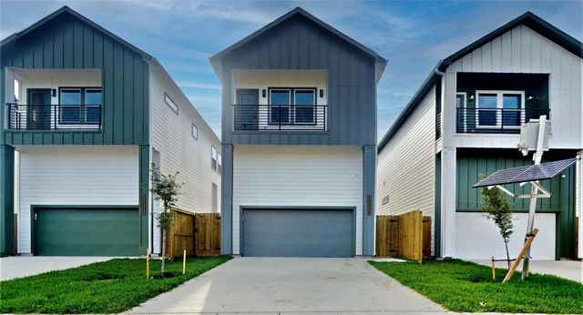 12260 Kirkgard, Houston, TX 77045