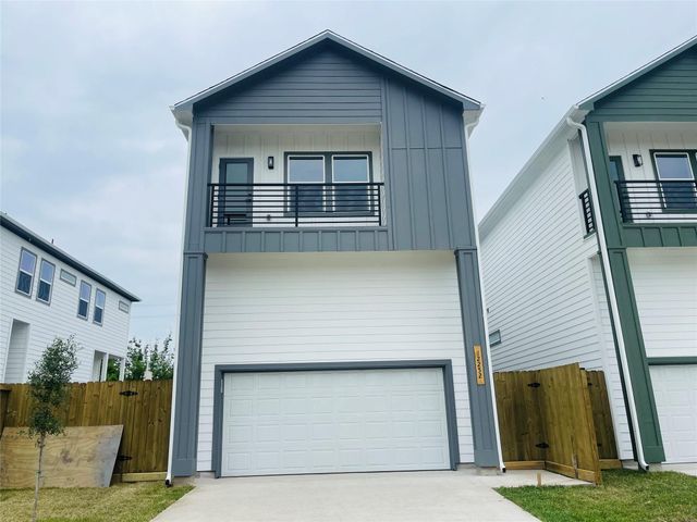 12260 Kirkgard, Houston, TX 77045