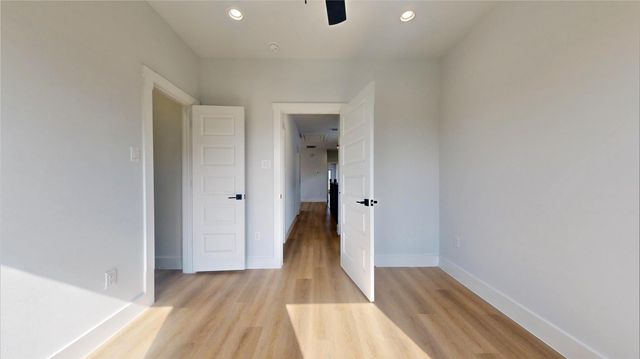 12260 Kirkgard, Houston, TX 77045