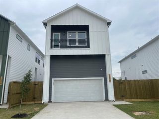 12260 Kirkgard, Houston, TX 77045