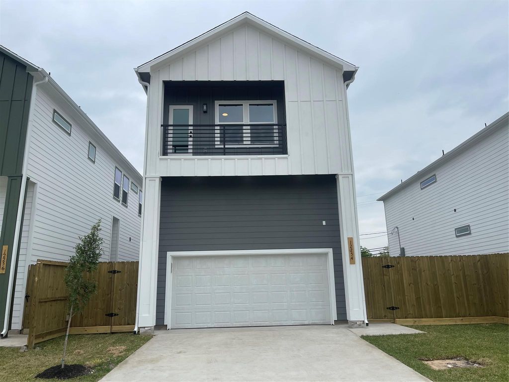 12260 Kirkgard, Houston, TX 77045