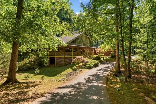 1131 Lee Circle, Statham, GA 30666