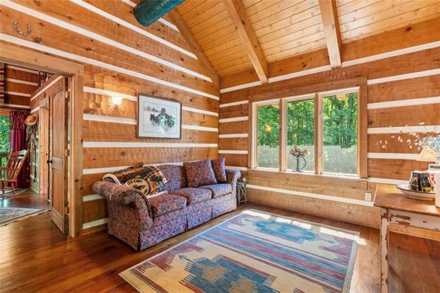 1131 Lee Circle, Statham, GA 30666
