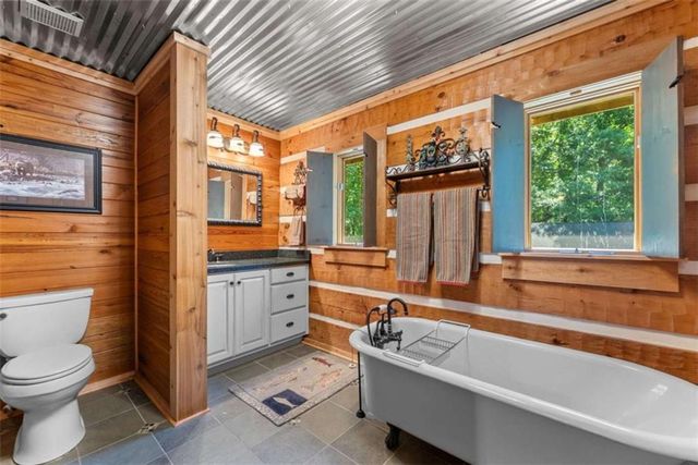 1131 Lee Circle, Statham, GA 30666