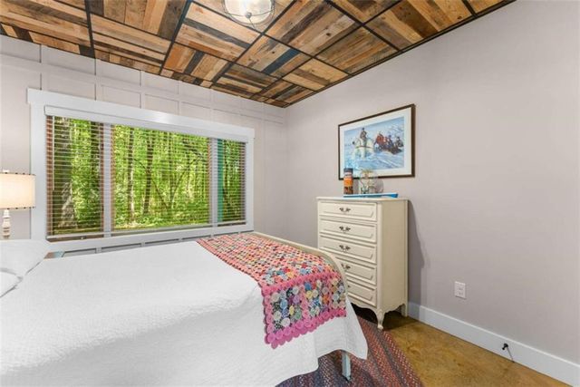1131 Lee Circle, Statham, GA 30666