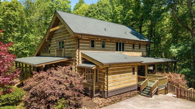 1131 Lee Circle, Statham, GA 30666