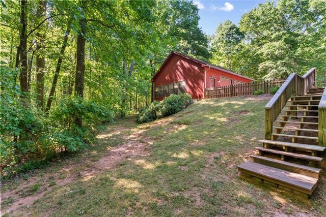 1131 Lee Circle, Statham, GA 30666