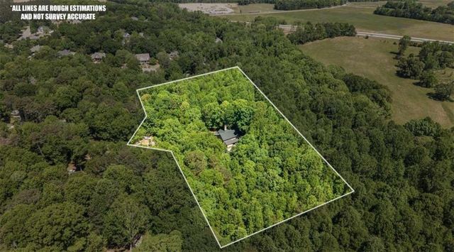 1131 Lee Circle, Statham, GA 30666