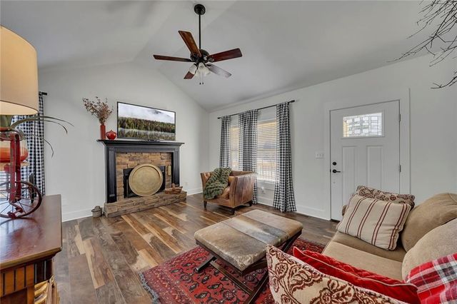 701 Mulberry Circle, Woodstock, GA 30189