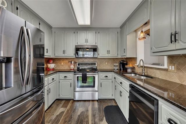 701 Mulberry Circle, Woodstock, GA 30189