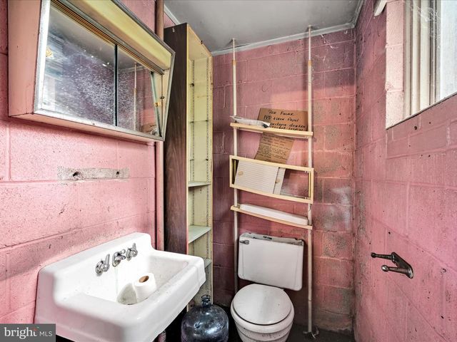 1525 S 13TH ST, Harrisburg, PA 17104