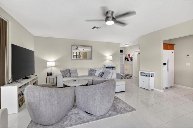 19181 Sabal Lake Drive 5151, Boca Raton, FL 33434
