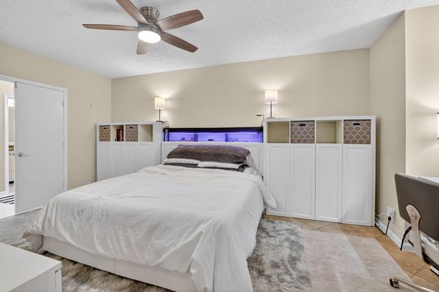 19181 Sabal Lake Drive 5151, Boca Raton, FL 33434