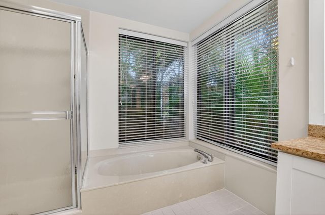 19181 Sabal Lake Drive 5151, Boca Raton, FL 33434