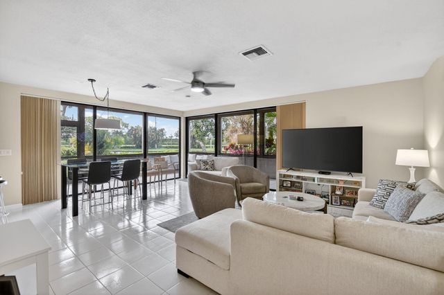 19181 Sabal Lake Drive 5151, Boca Raton, FL 33434