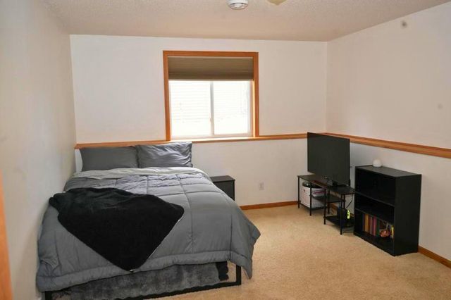 4357 46th Avenue S, Fargo, ND 58104