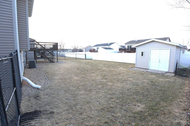 4357 46th Avenue S, Fargo, ND 58104