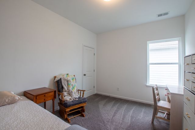 3728 Capstone Dr, Murfreesboro, TN 37128