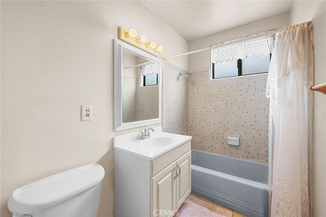 1676 E Wingate Street, Covina, CA 91724