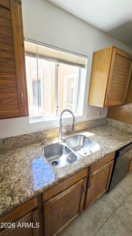 328 W LODGE Drive, Tempe, AZ 85283