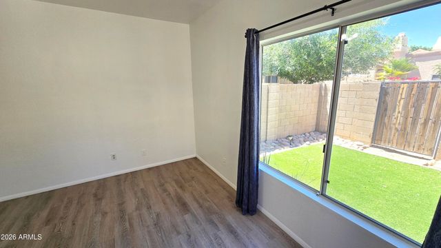 328 W LODGE Drive, Tempe, AZ 85283