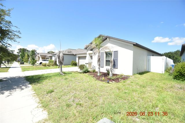 13021 MEADOW POND PLACE, Riverview, FL 33579