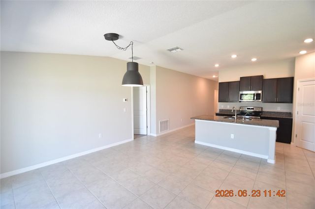 13021 MEADOW POND PLACE, Riverview, FL 33579