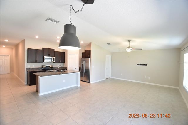 13021 MEADOW POND PLACE, Riverview, FL 33579