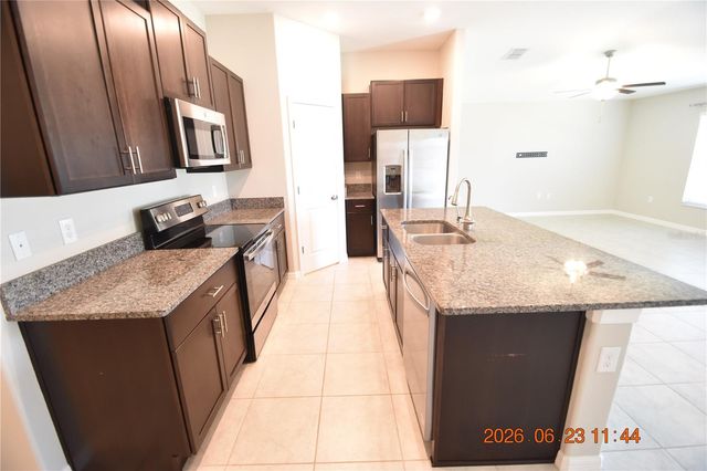 13021 MEADOW POND PLACE, Riverview, FL 33579