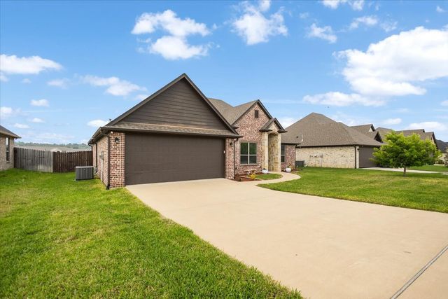 2009 Grassy Ridge Lane, Tyler, TX 75703