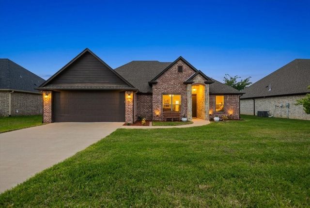 2009 Grassy Ridge Lane, Tyler, TX 75703