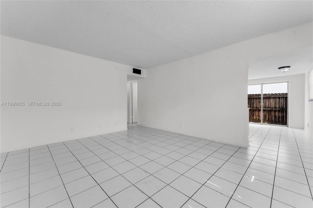 321 SW 1st Ct K-4, Pompano Beach, FL 33060