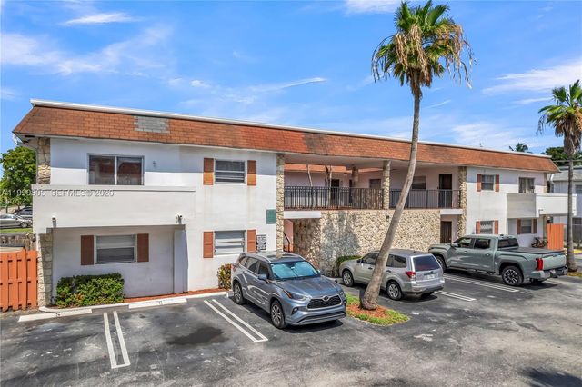 321 SW 1st Ct K-4, Pompano Beach, FL 33060